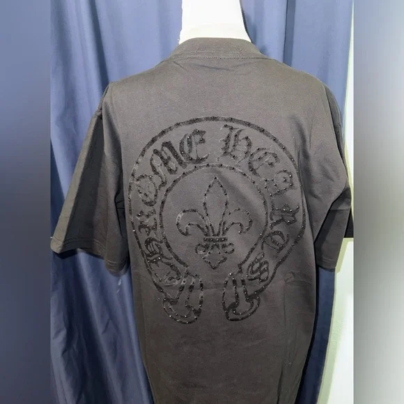 Hearts‎ Rhinestone Black Tee NWT Size Medium BEST QUALITY OUT THERE - Picture 6 of 6